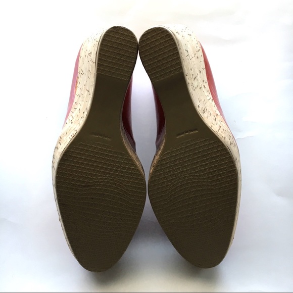 Staurt Weitzman corkswoon red patent wedge shoes - Picture 6 of 8